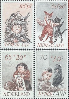 Postzegels Nederland - 1982. Kinderzegels, kinderen met dieren (serie)