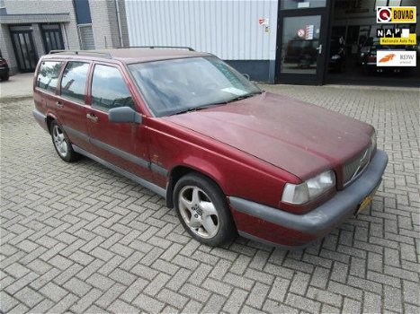 Volvo 850 - 2.5 GLE 7-Persoons - 1