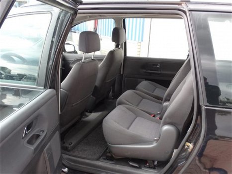 Seat Alhambra - 2.0 Spirit 7-pers Airco | Apk 08-2020 - 1