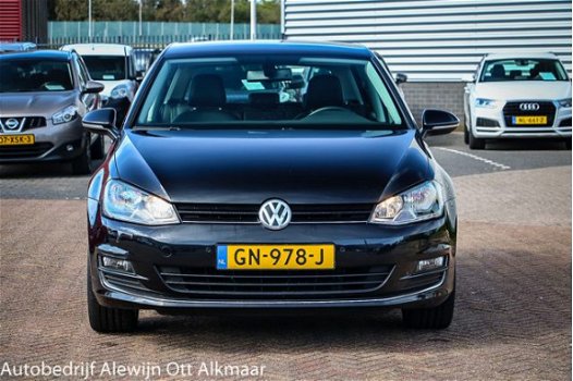 Volkswagen Golf - 1.6 TDI Highline 5-DEURS , Navi , Half leer , Sportstoelen - 1