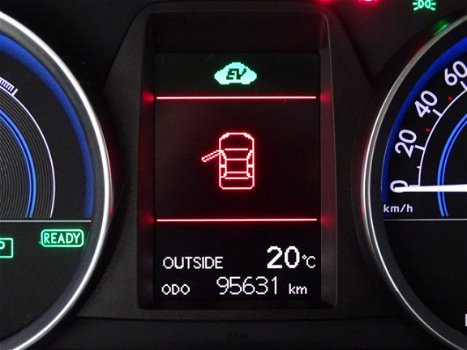 Toyota Auris Touring Sports - 1.8 Hybrid Lease+ Glazen dak, Camera, Navig., Climate, Park. ass - 1