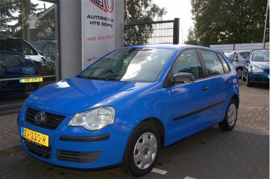 Volkswagen Polo - 1.2-12V Trendline - 1