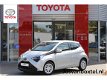 Toyota Aygo - 1.0 VVT-i x-play limited *PARKEERCAMERA / BLUETOOTH - 1 - Thumbnail