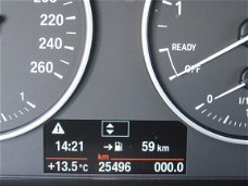 BMW 1-serie - 116i Turbo 5 Deurs / Airco / Parkeer Sensoren / 18" LM Velgen / 1e Eigenaar