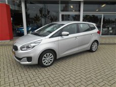 Kia Carens - 1.6i Plus Pack 66.000km € 159, = p/mnd lease info: Roel 0492-588951