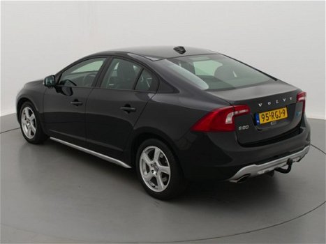 Volvo S60 - 2.0T Intro Edition - 1