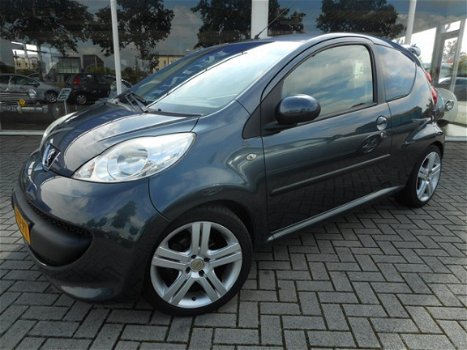 Peugeot 107 - 1.0 12V 3drs. met Airco - 1