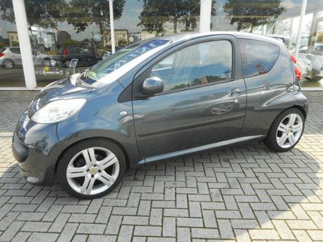 Peugeot 107 - 1.0 12V 3drs. met Airco - 1