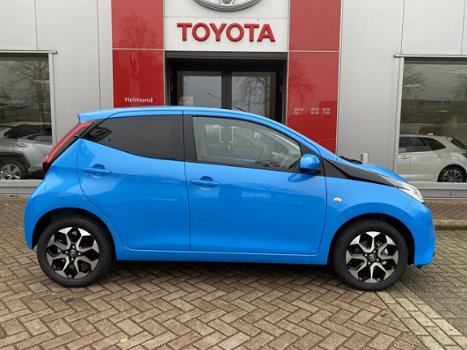 Toyota Aygo - 1.0 VVT-i 72pk 5D x-joy - 1