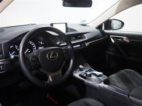 Lexus CT 200h - 1.8 HYBRID - 1