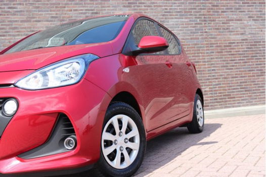 Hyundai i10 - 1.0i Comfort | Navigatie | Bluetooth | Cruise control | Airconditioning | - 1