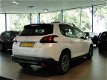 Peugeot 2008 - SUV ACTIVE 1.2 PURETECH 110pk EAT6 Navigatie |Trekhaak |Panodak - 1 - Thumbnail