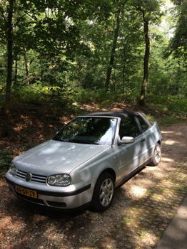 Volkswagen Golf Cabriolet - 1.8 Trendline - 1