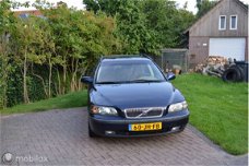 Volvo V70 - 2.4 D5 Automaat Comfort Line