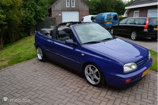 Volkswagen Golf Cabriolet - 1.8 - 1