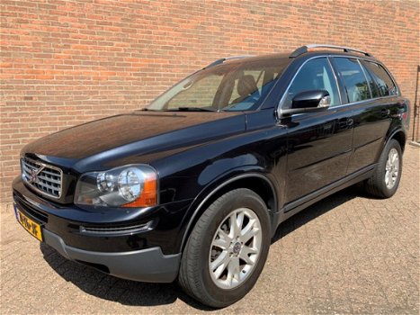 Volvo XC90 - 2.4 D5 Momentum - facelift type - 7-persoons - 1