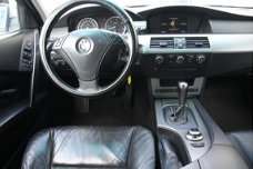 BMW 5-serie Touring - 525d High Executive Panoramadak/Trekhaak