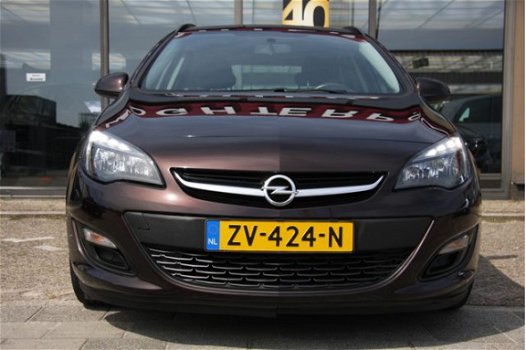 Opel Astra Sports Tourer - 1.7 CDTi 110pk Business + Navigatie - 1