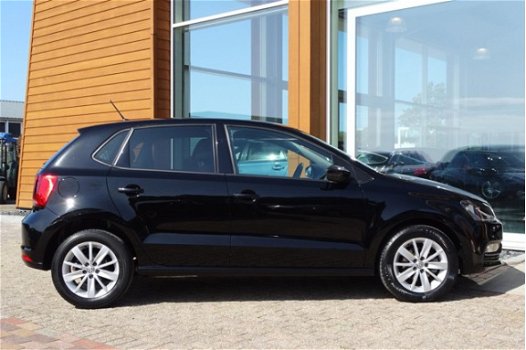 Volkswagen Polo - 1.2 TSI Comfortline 90-Pk 5-Deurs - 1