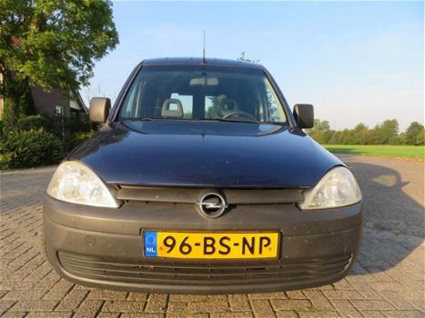 Opel Combo - 1.4i Benzine met Slechts 102000 km - 1