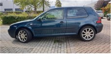 Volkswagen Golf - 1.6-16V Sportline