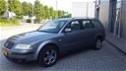 Volkswagen Passat Variant - 2.3 V5 Comfortline 4Motion - 1 - Thumbnail