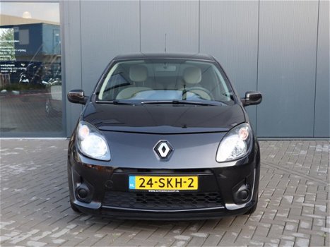 Renault Twingo - 1.2 16V 75pk ECO² Collection | Airco | Trekhaak - 1