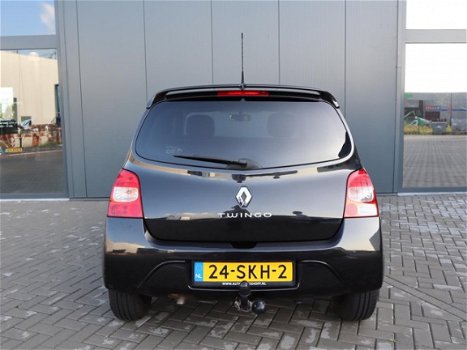 Renault Twingo - 1.2 16V 75pk ECO² Collection | Airco | Trekhaak - 1