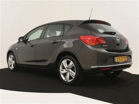 Opel Astra - 1.4 Turbo Berlin | 17 Inch | Climate Control | Unieke kilometerstand - 1