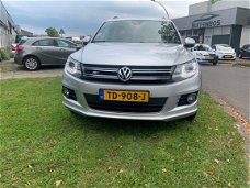 Volkswagen Tiguan - 1.4 TSI R Line Panorama dak Navi -✅