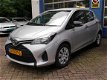 Toyota Yaris - 1.3 VVT-i Comfort - 1 - Thumbnail