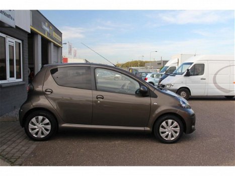 Toyota Aygo - 1.0 VVT-i Aspiration Airco, Garantie, Rijklaar - 1