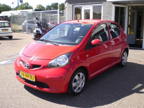 Toyota Aygo - 1.0-12V + Airco, Rijklaar - 1