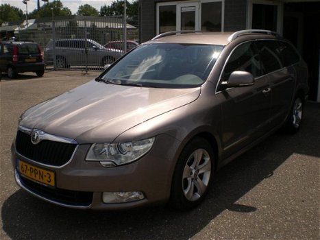 Skoda Superb Combi - 1.6 TDI Greenline Ambition Business Line Garantie, Rijklaar - 1