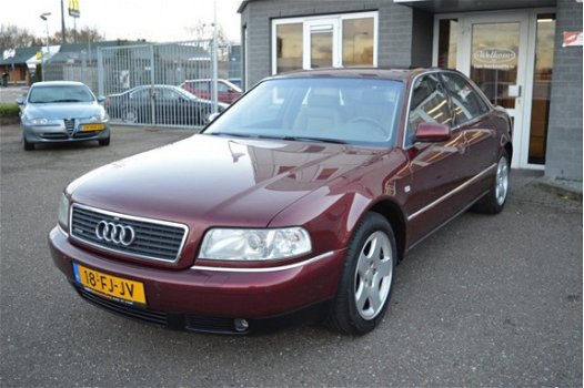 Audi A8 - 3.7 5V quattro Exclusive - 1