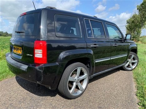 Jeep Patriot - 2.4 Limited Automaat/Leder/4X4/Schuifdak - 1