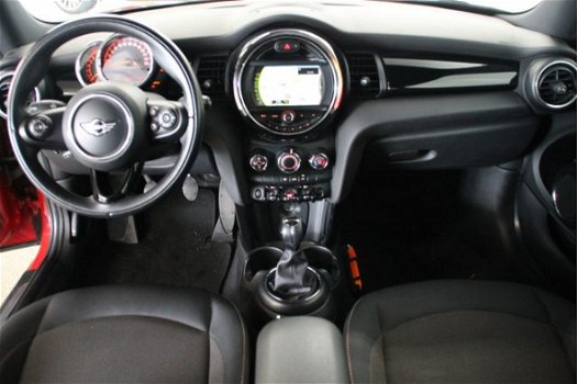 Mini Mini One - Hatchback Business / Navigatiesysteem / Colour Line Carbon Black / Hemelbekleding An - 1