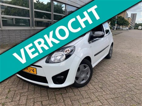 Renault Twingo - 1.2-16V Collection ECO2/ELEK.PAKKET/APK/AIRCO/AUX - 1