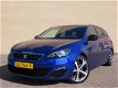 Peugeot 308 SW - 2.0 BlueHDI GT 180pk | Panoramadak | Led Verlichting | DAB Audio | Automaat | 18 In - 1 - Thumbnail
