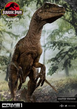 Prime 1 Studio Jurassic Park Statue Velociraptor Closed Mouth Version - 4
