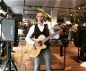 Rocky: De Muzikale Entertainer (Bandartiest: Gitaar en Zang) - 2 - Thumbnail