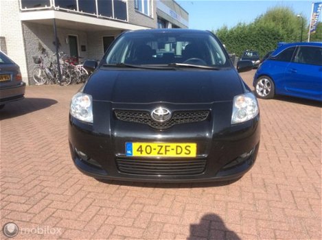 Toyota Auris - 1.6-16V Luna 5 Deurs boekjes nap airco trekhaak - 1