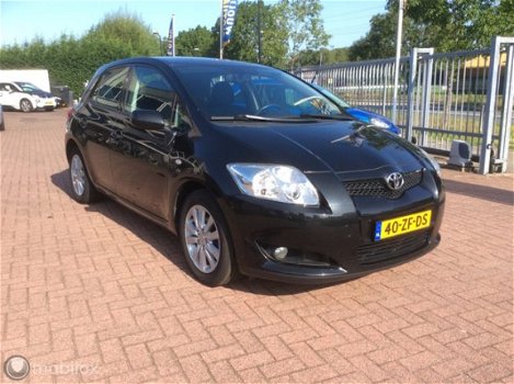 Toyota Auris - 1.6-16V Luna 5 Deurs boekjes nap airco trekhaak - 1