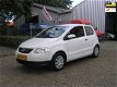 Volkswagen Fox - 1.4 Trendline 80d km nap navi aardgas sturbekr nieuwe apk - 1 - Thumbnail