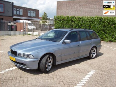 BMW 5-serie Touring - 525i Lifestyle Edition - 1