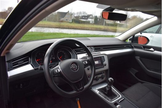 Volkswagen Passat Variant - 1.6 TDI Highline LED | Navi | Clima | Cruise | Bluetooth | Radio/Cd | PD - 1