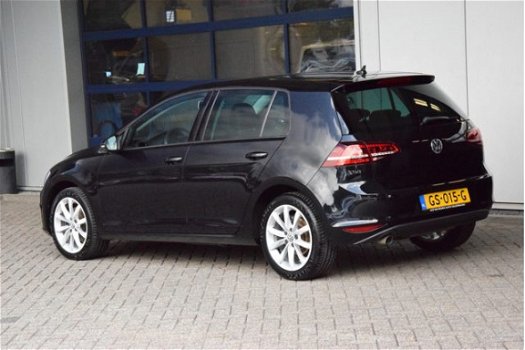 Volkswagen Golf - 1.6 TDI Business Edition navi camera comfortstoelen - 1