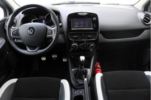 Renault Clio Estate - TCe 120PK Bose | 17INCH | Clima | Bose - 1