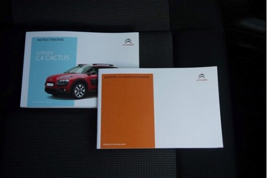 Citroën C4 Cactus - 1.2 PureTech Shine NL-Auto Nav/Climate/Cruise - 1