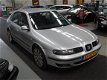 Seat Leon - 1.8-20VT Sport Airco, Stuurbekrachtiging, NAP - 1 - Thumbnail